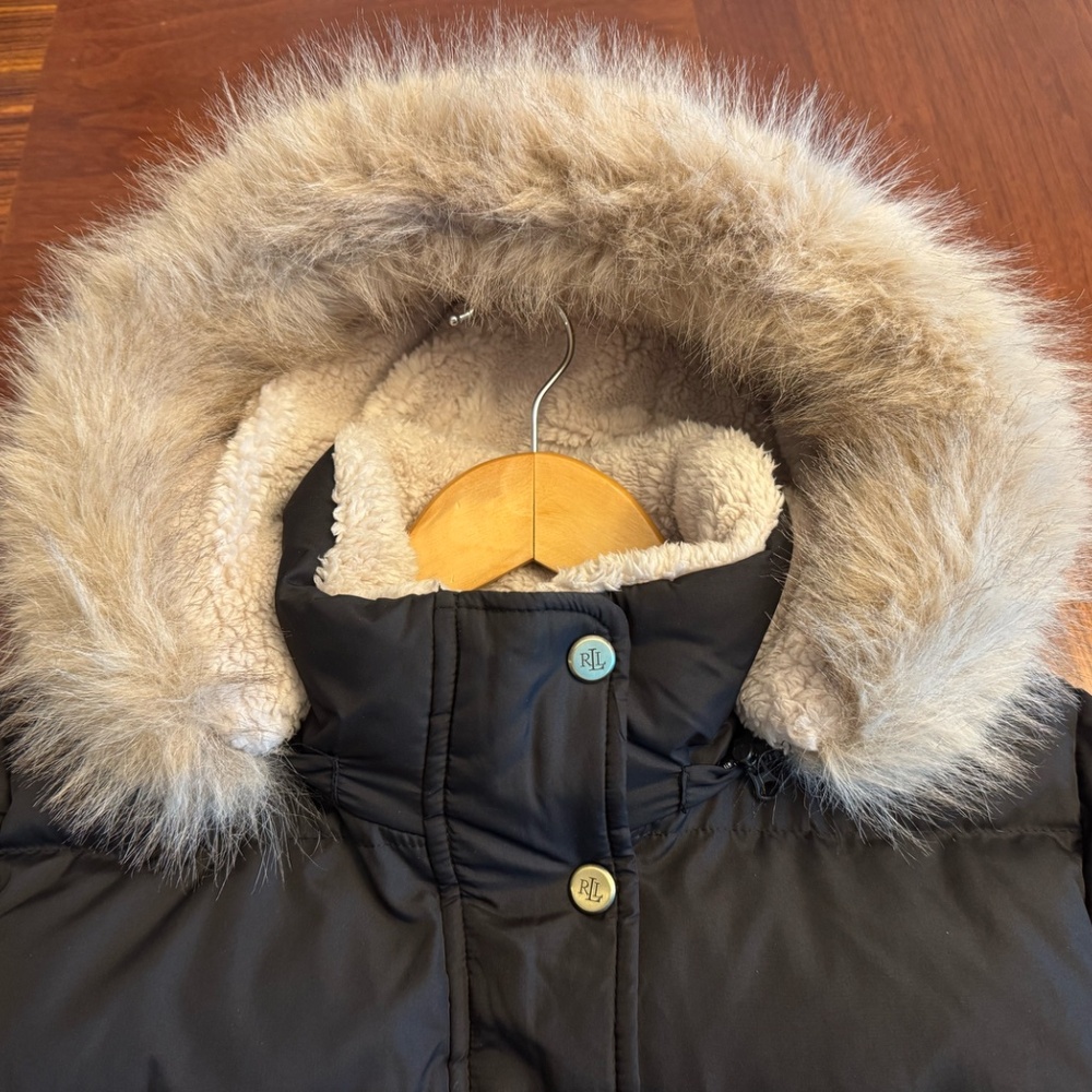 Ralph Lauren - Down-filled coat with Faux Fur trim on hood. Size XS - Picture 5 of 11